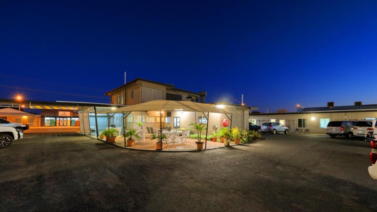 Motel 707 Emerald Ngoại thất bức ảnh