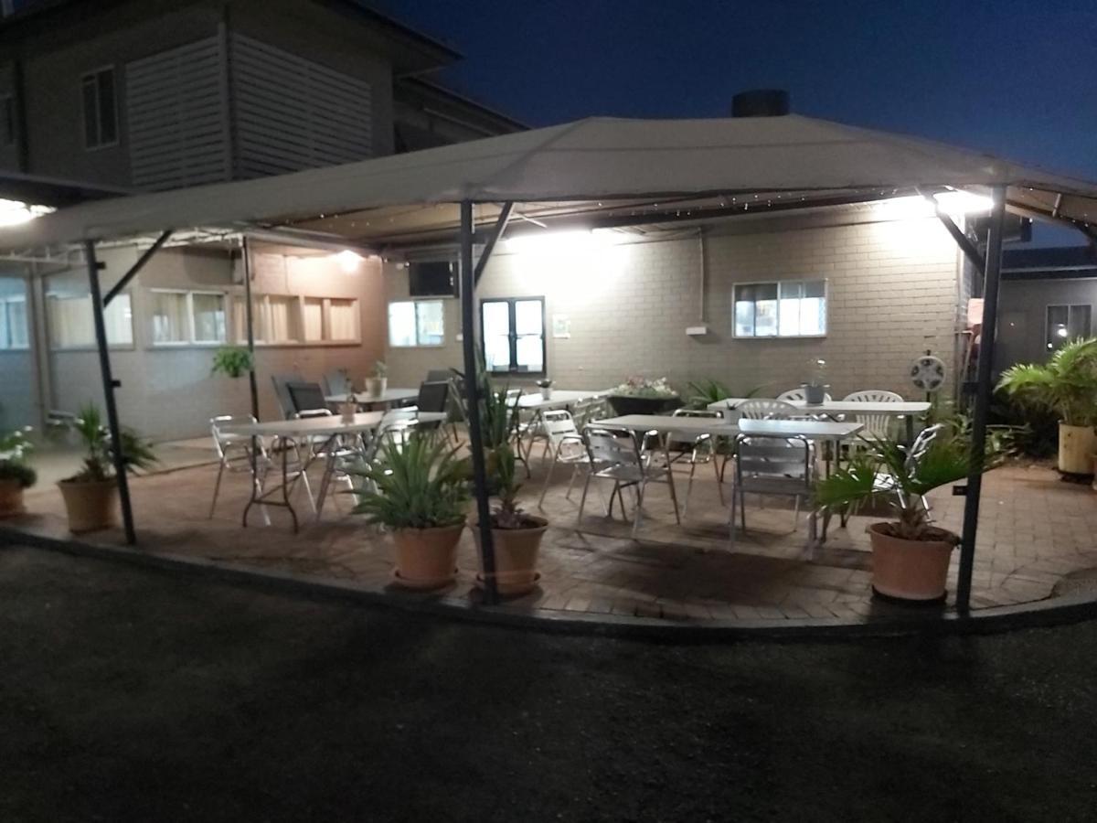 Motel 707 Emerald Ngoại thất bức ảnh